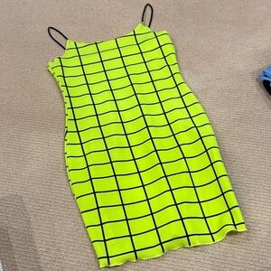 4/$10✨SHEIN Neon Yellow Checkered Mini Dress
